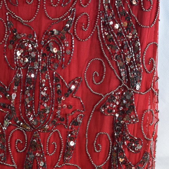 Beaded, Sequined Red Long Dress on Netting. Pissaro Nights Sz 4P - Picture 7 of 11